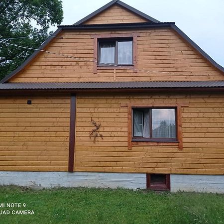 Садиба Брусний Mykulyčyn Exteriér fotografie
