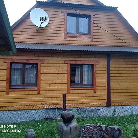 Садиба Брусний Mykulyčyn Exteriér fotografie