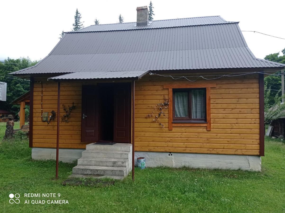 Садиба Брусний Mykulyčyn Exteriér fotografie